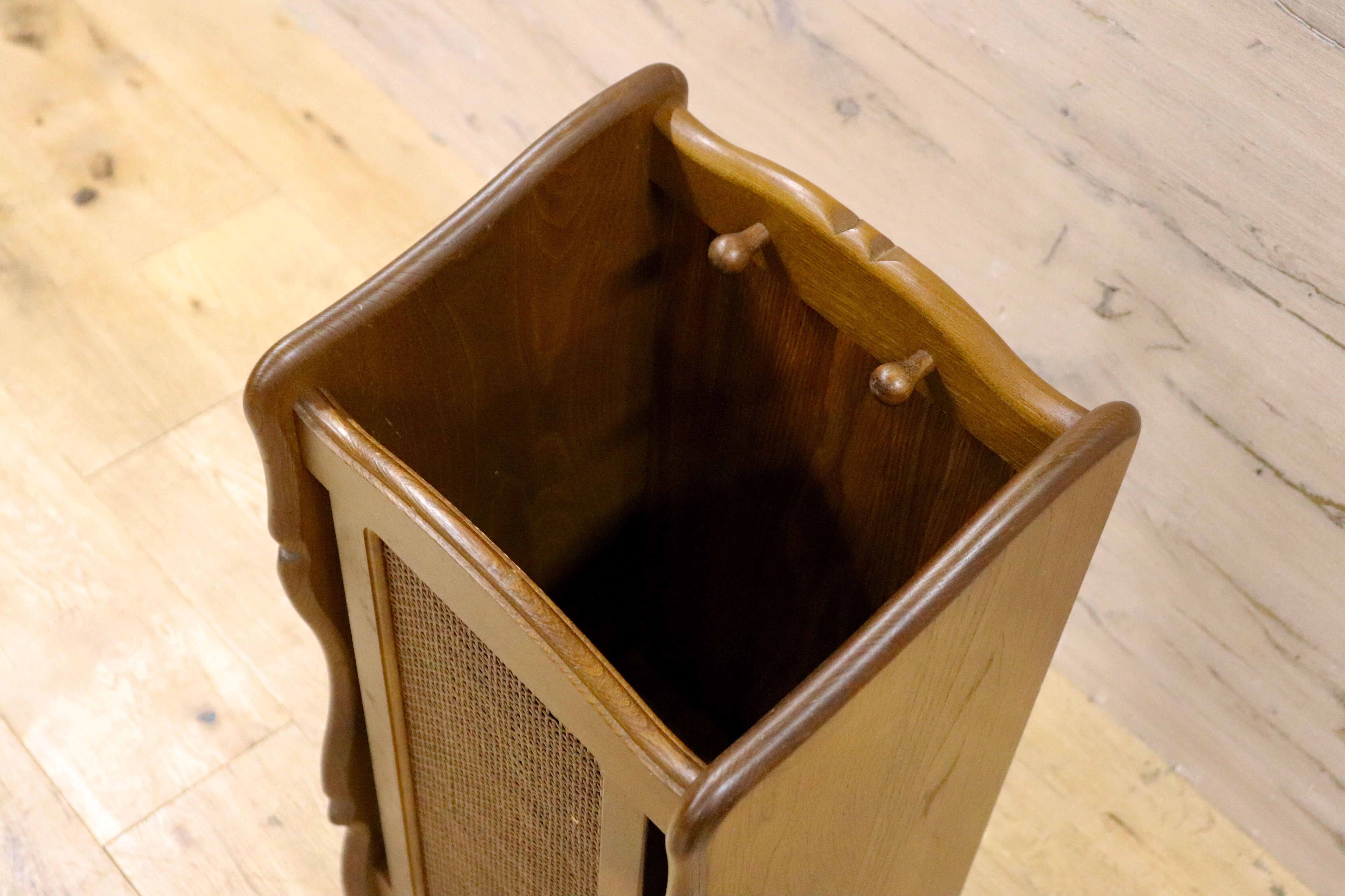 GMHS147A○karimoku / カリモク 傘立て アンブレラスタンド 玄関収納 エントランス 木製 天然木 レトロ モダン