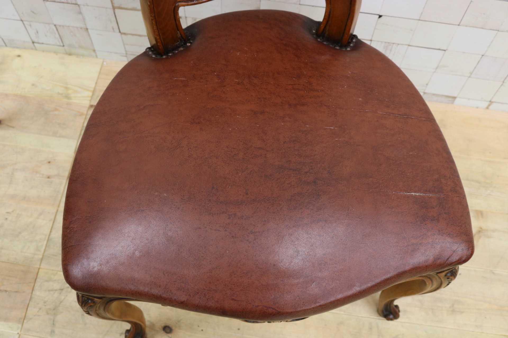 GMHH470D○イタリア製 ロココ調 ダイニングチェア 食卓椅子 レザー 鋲打ち 彫刻 アンティーク エレガント ヨーロピアン クラシック 猫脚