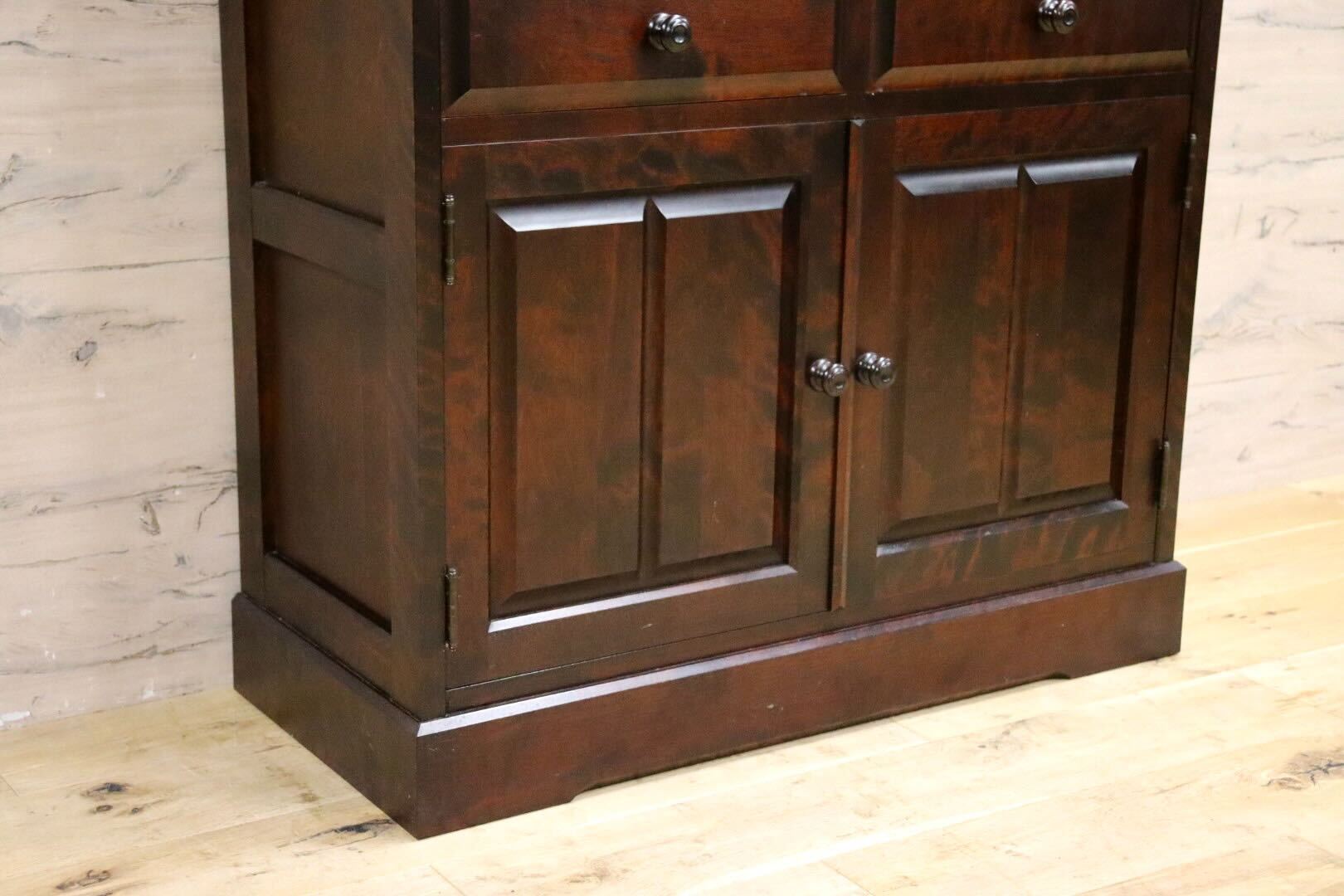 GMIK772A○北海道民芸家具 食器棚 水屋棚 カップボード 飾り棚 キャビネット 樺材 無垢 和家具 和モダン 古民家 定価約45万 飛騨産業 美品