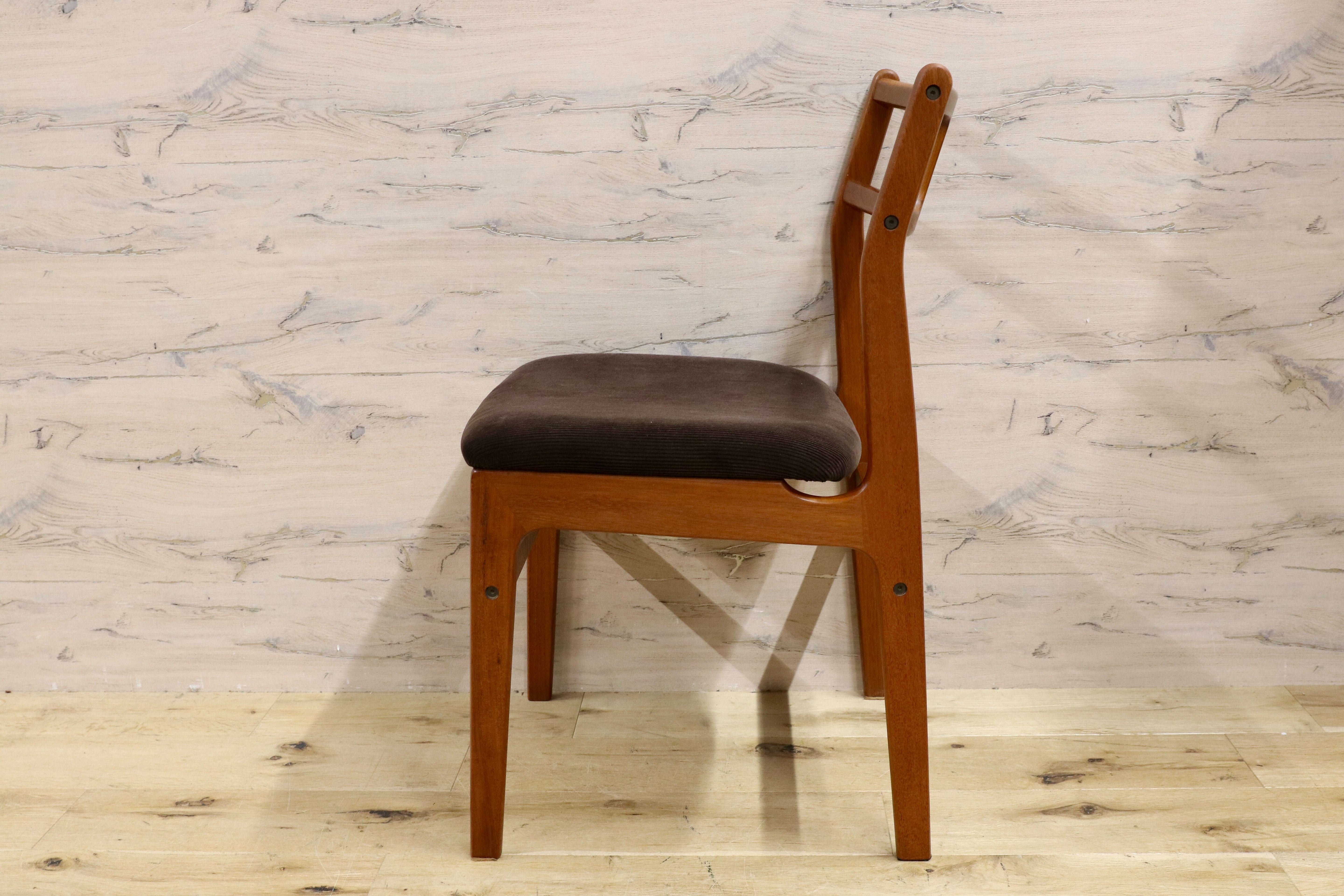 GMHH74○D-Scan ダイニングチェア 椅子 チーク無垢材 北欧 デンマーク 稀少 ヴィンテージ 張替えリペア済 検)JLモラー