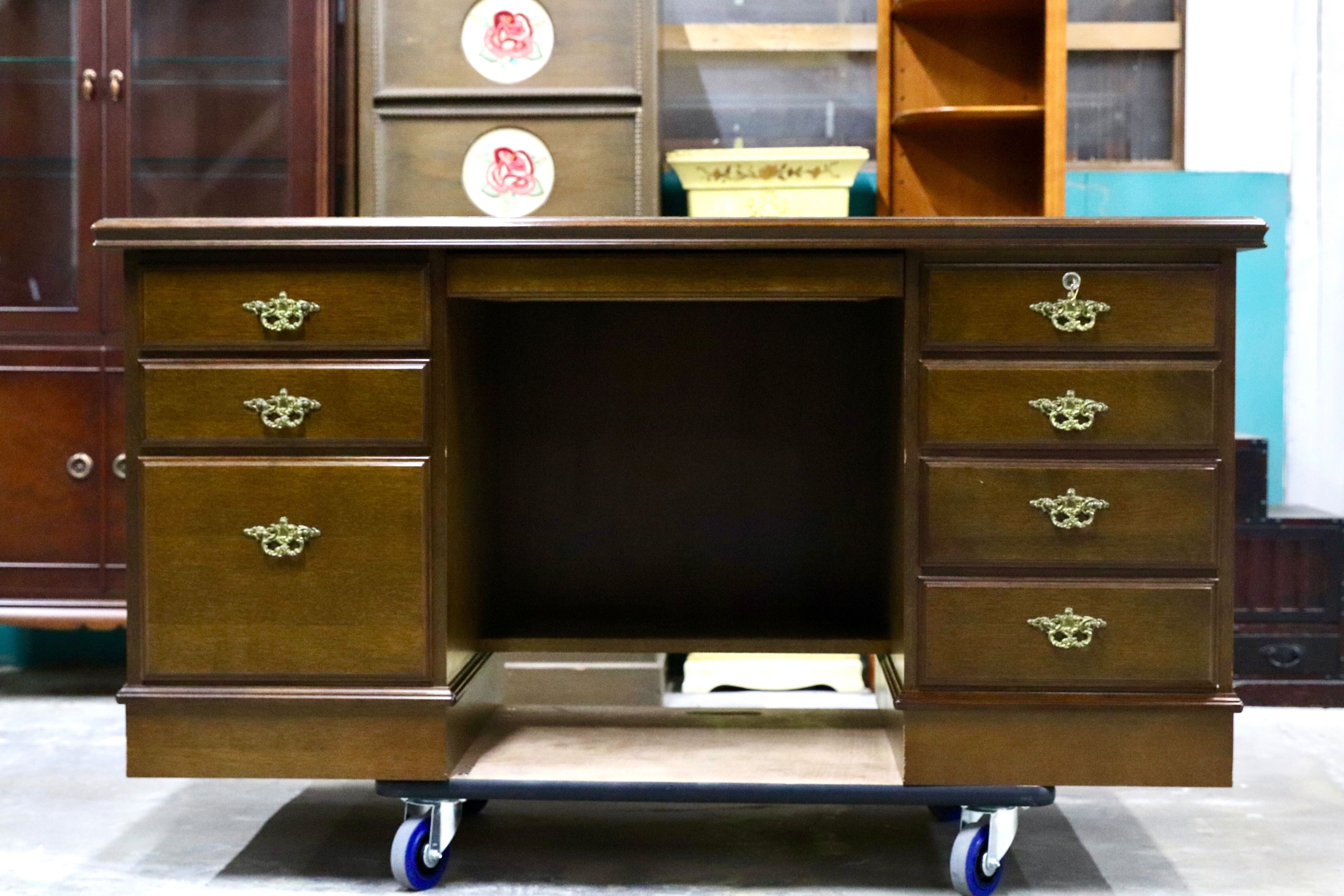 GMIK636○karimoku / カリモク コロニアル 学習机 書斎机 両袖机 カントリー レトロ クラシック 国産家具 アンティーク調 作業台