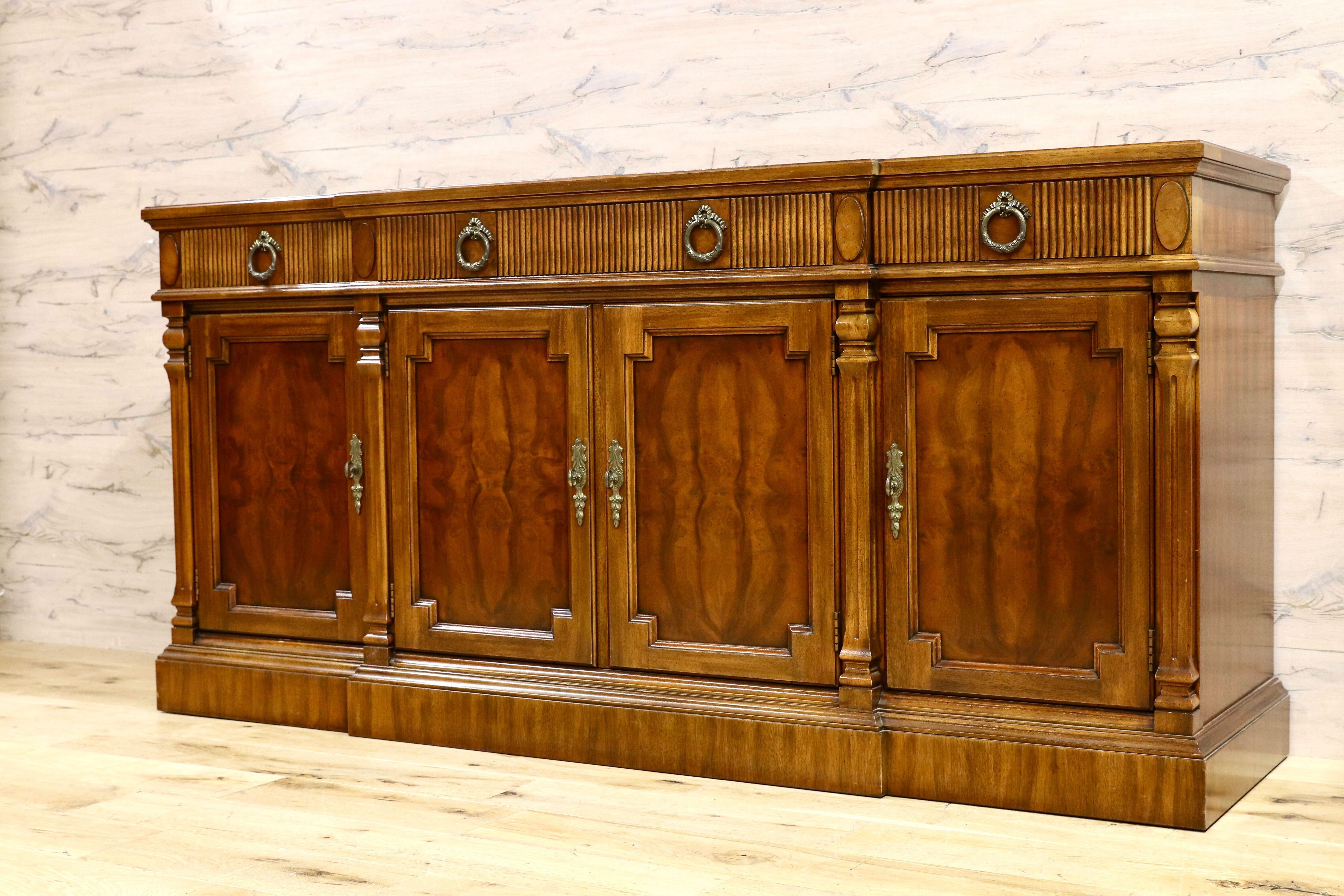 GMHK132○DREXEL HERITAGE / ドレクセルヘリテイジ Cameo Classics キャメオクラシック サイドボード リビングボード 約120万 稀少