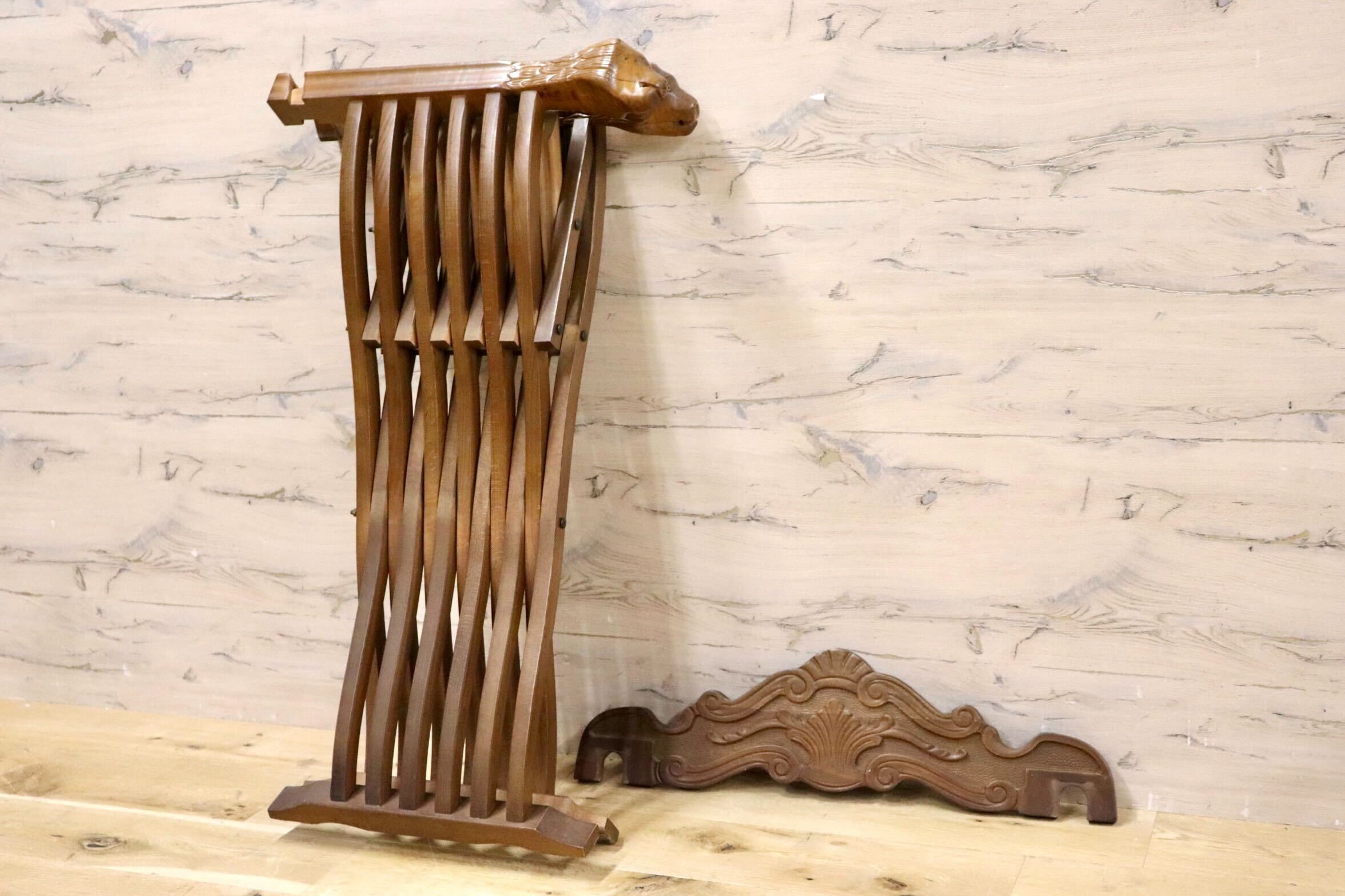 GMHN109○イタリア製 サボナーラ ライオンチェア サヴォナローラ 折り畳み式 椅子 チェア 木製 彫刻 アンティーク 輸入家具 展示品