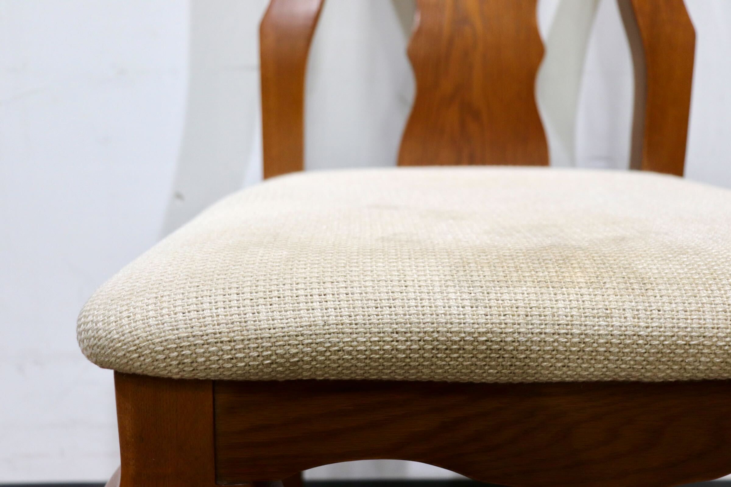 GMHH342D○IDC大塚家具 ブライトン ダイニング ダイニングチェア 食卓椅子 椅子 ファブリック アイボリー ハイバック 猫脚 クラシック