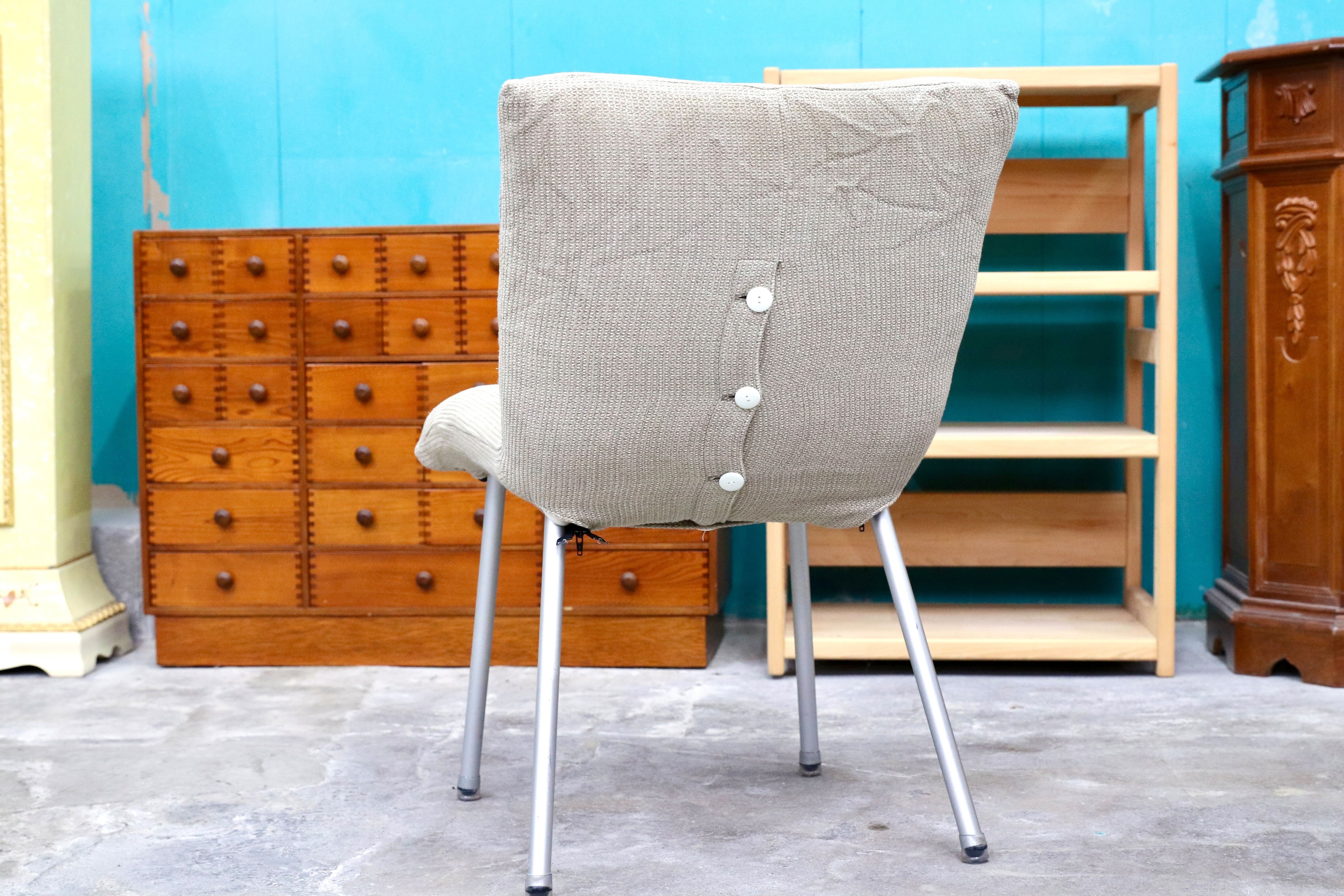 GMIH68A○ligne roset / リーンロゼ ROSETCalin steel leg カラン ダイニングチェア 椅子 定価約12.1万 ※訳あり
