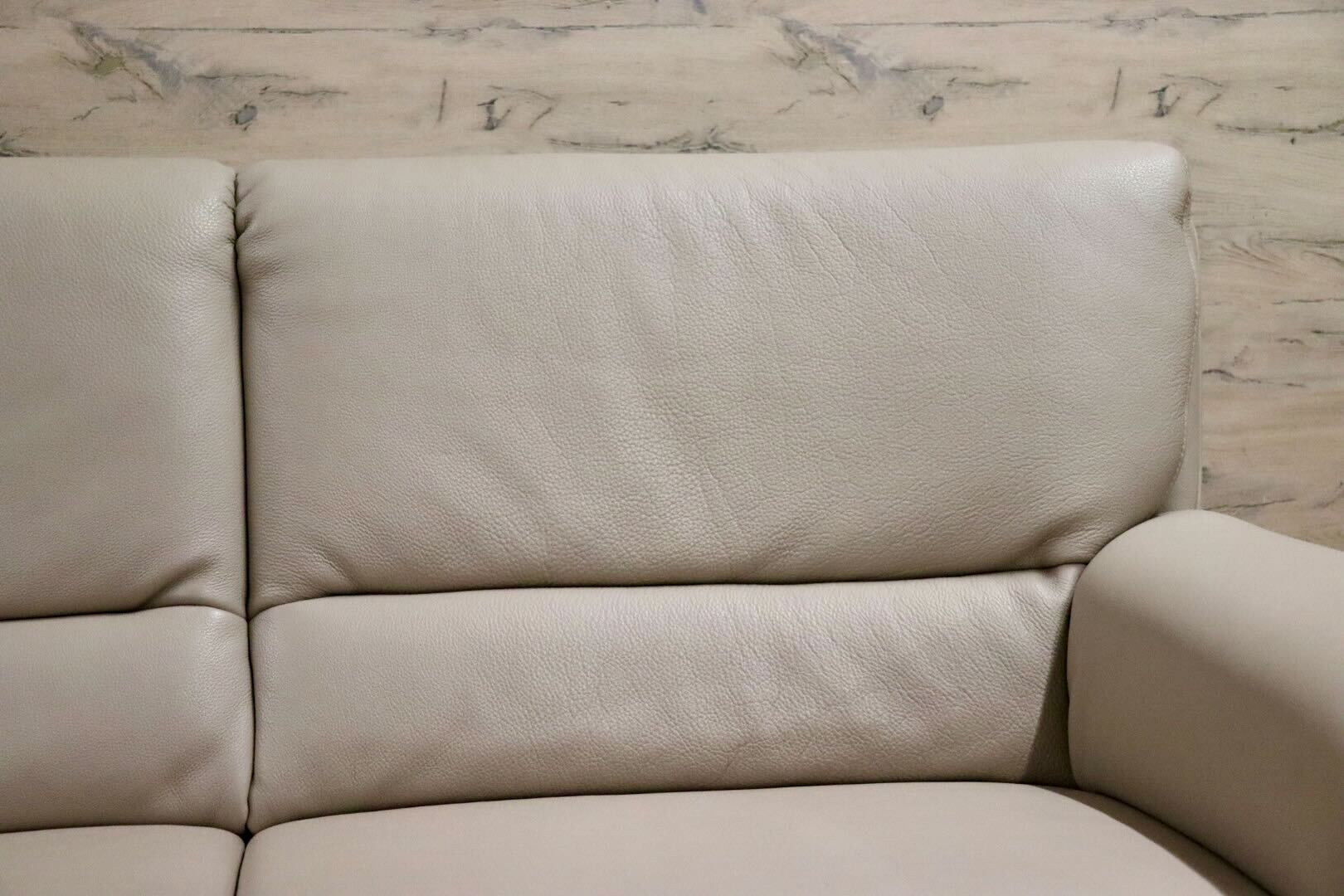 GMIS439○himolla / ヒモラ ベルク 2人掛けソファ ラブソファ 長椅子 2シーター 本革 ドイツ IDC大塚家具 定価約29万