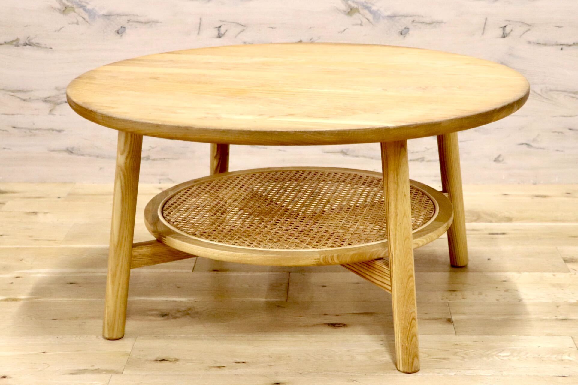 GMIH487A○unico / ウニコ SOLK ソルク ローテーブル オーク材 ラタン 棚板付き 円形 センターテーブル 北欧スタイル ナチュラル