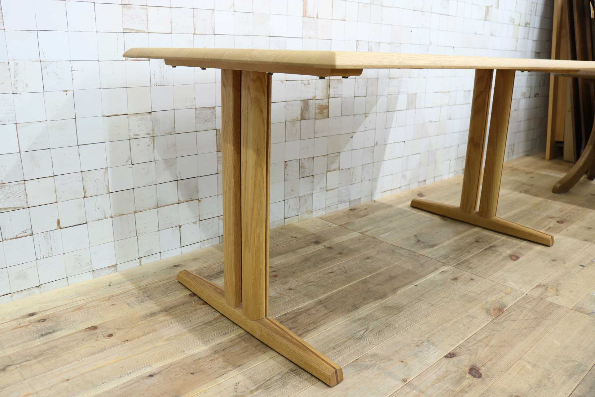GMJK112C◯ACTUS / アクタス ダイニングテーブル 食卓テーブル リビングテーブル 作業台 オーク材 モダン 北欧スタイル 定価約8.9万 展示品