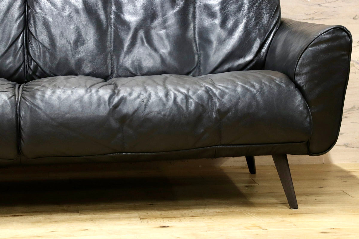 GMJK475○NATUZZI / ナツッジ LEATHER EDITIONS レザーエディションズ 3人掛けソファ 総本革 ブラック プライウッドフレーム ヴィンテージ