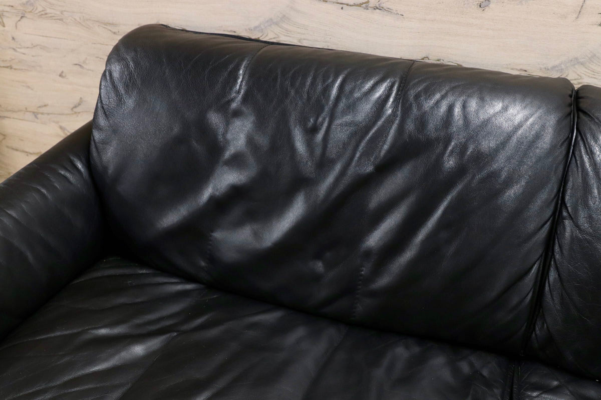 GMJK475○NATUZZI / ナツッジ LEATHER EDITIONS レザーエディションズ 3人掛けソファ 総本革 ブラック プライウッドフレーム ヴィンテージ