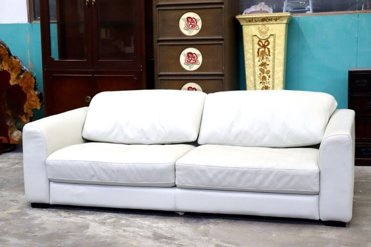 GMIK801○ACTUS / アクタス CASTRO カストロ 2.5人掛けソファ ラブソファ 長椅子 本革 ホワイト スタイリッシュ モダン