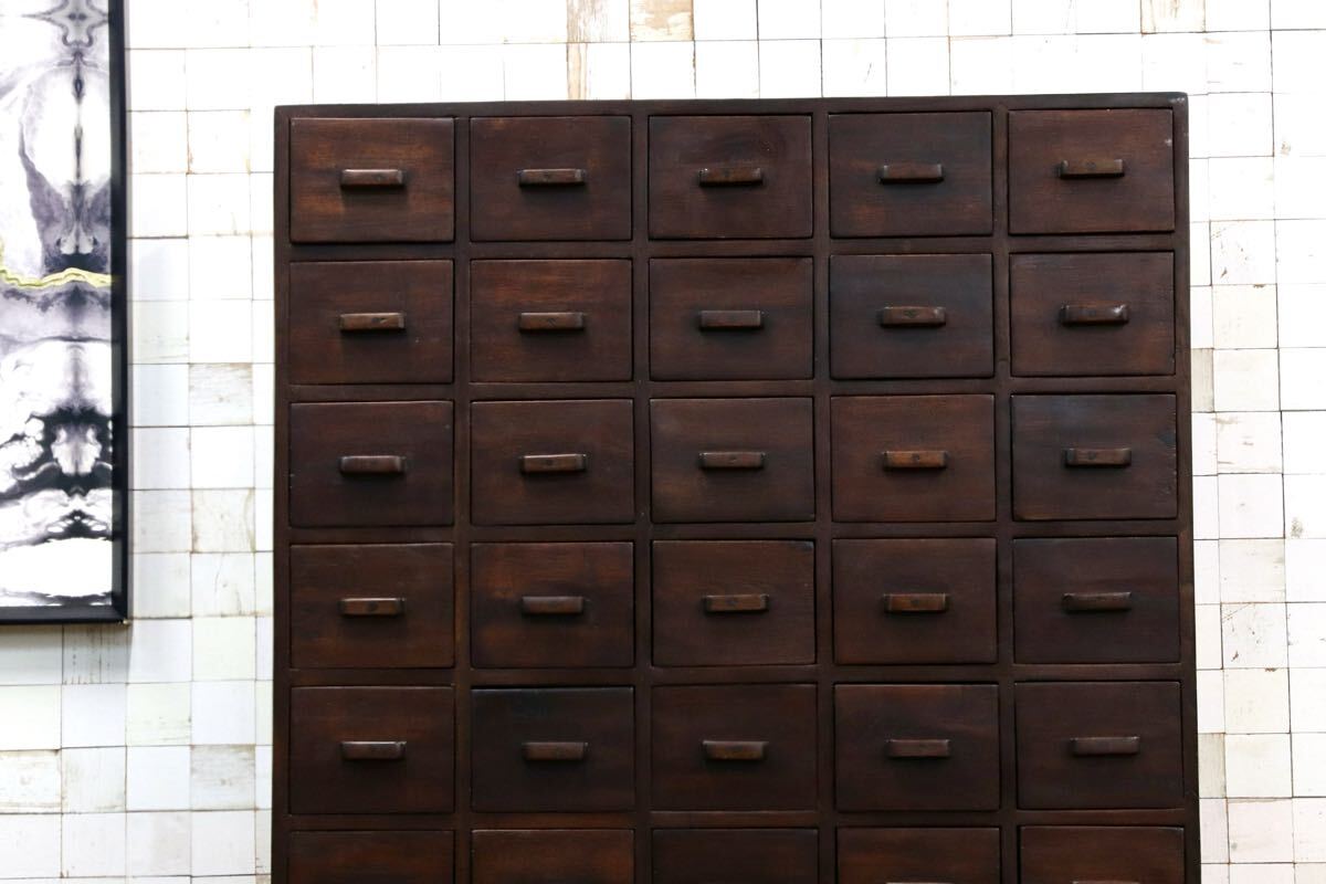 GMIS546○アジアン ハイチェスト 壁面収納家具 アンティーク 古木 50杯 店舗什器 キャビネット レトロ 箪笥 小箪笥 和家具