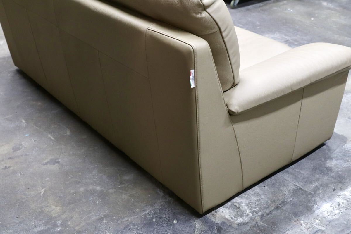 GMJK80○NICOLETTI HOME / ニコレッティホーム イタリア最高級 総本革 2人掛けソファ ラブソファ IDC大塚家具取扱 ベージュ 約40万