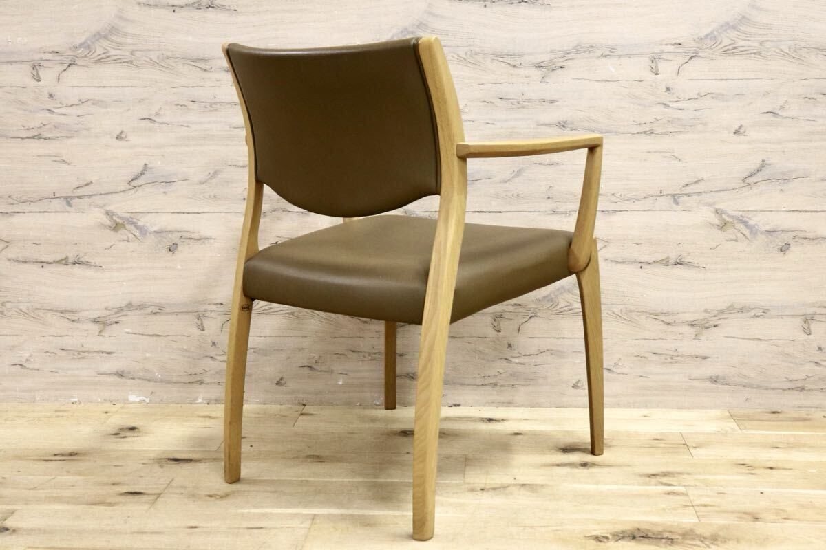 GMIK641A○浜本工芸 / HAMAMOTO ダイニングチェア 肘付き アームチェア 椅子 楢材 無垢 合皮 モダン