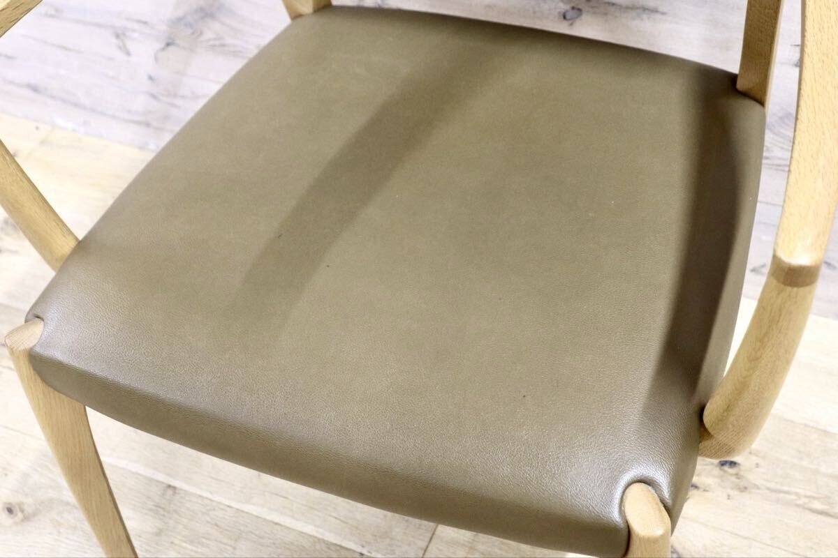 GMIK641A○浜本工芸 / HAMAMOTO ダイニングチェア 肘付き アームチェア 椅子 楢材 無垢 合皮 モダン