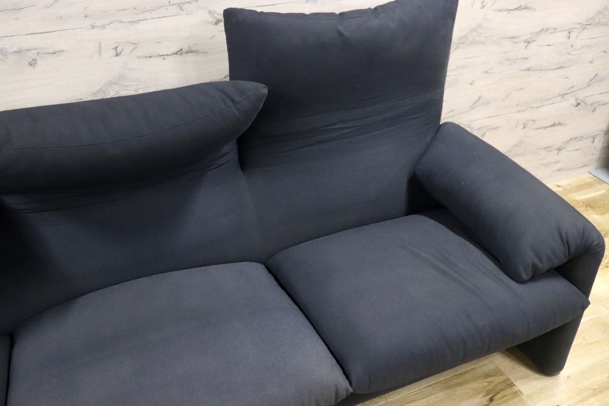 GMFK588B○Cassina / カッシーナ 675 MARALUNGA マラルンガ 3人掛けソファ ファブリック ヴィコ・マジストレッティ 定価約193万 美品