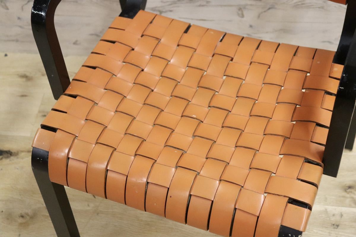 GMGN30B○arflex / アルフレックス NTチェア アームチェア 椅子 革張り 川上元美 イタリア モダン ヴィンテージ 人気モデル 定価約16.3万