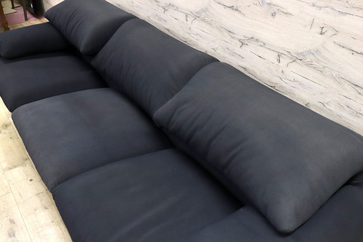 GMFK588B○Cassina / カッシーナ 675 MARALUNGA マラルンガ 3人掛けソファ ファブリック ヴィコ・マジストレッティ 定価約193万 美品