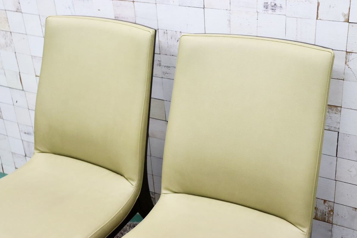 GMFS395A○Chitano / チターノ karimoku カリモク ダイニングチェア アームレスチェア 椅子 2脚セット 合皮 枯草色 モダン 国産家具