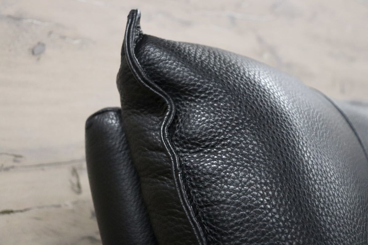 GMGN17○NICOLETTI / ニコレッティ Dream 2.5人掛けソファ ラブソファ 黒 本革 イタリア モダン 高級家具 定価約63万 美品