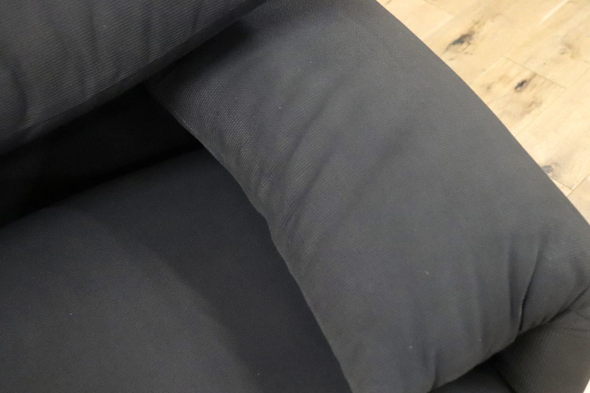 GMFK588A○Cassina / カッシーナ 675 MARALUNGA マラルンガ 1人掛けソファ ファブリック ヴィコ・マジストレッティ 定価約90万 美品