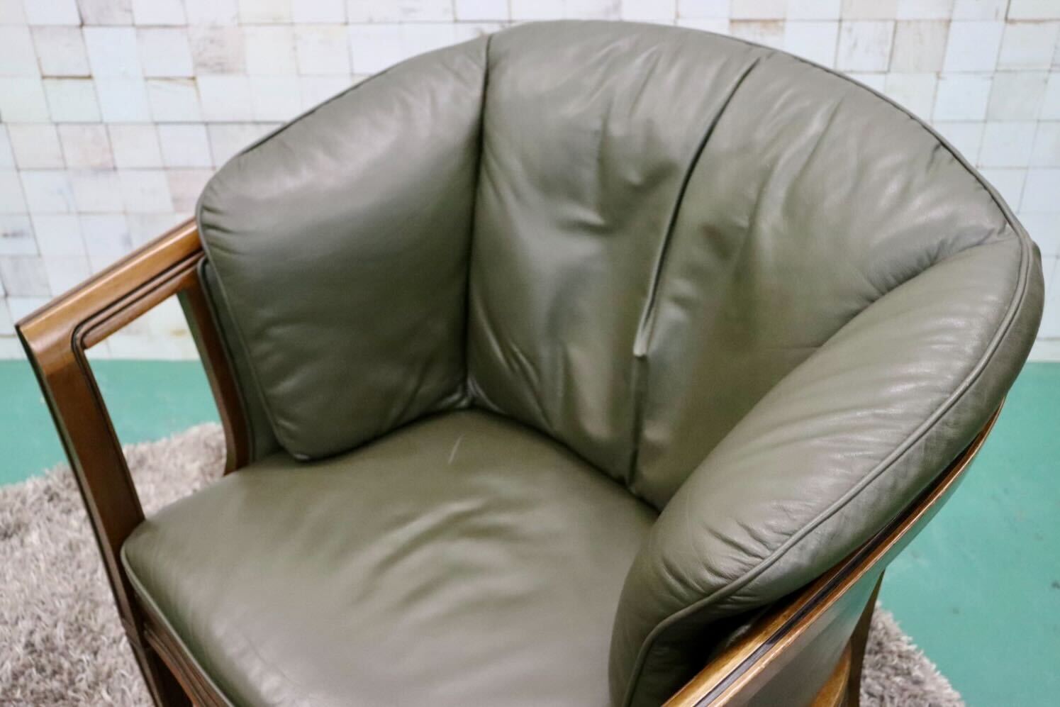 GMGF1○maruni / マルニ ROYAL ロイヤル シャルル 地中海 1人掛けソファ ラウンジチェア 本革 クラシック 国産家具 定価約43万