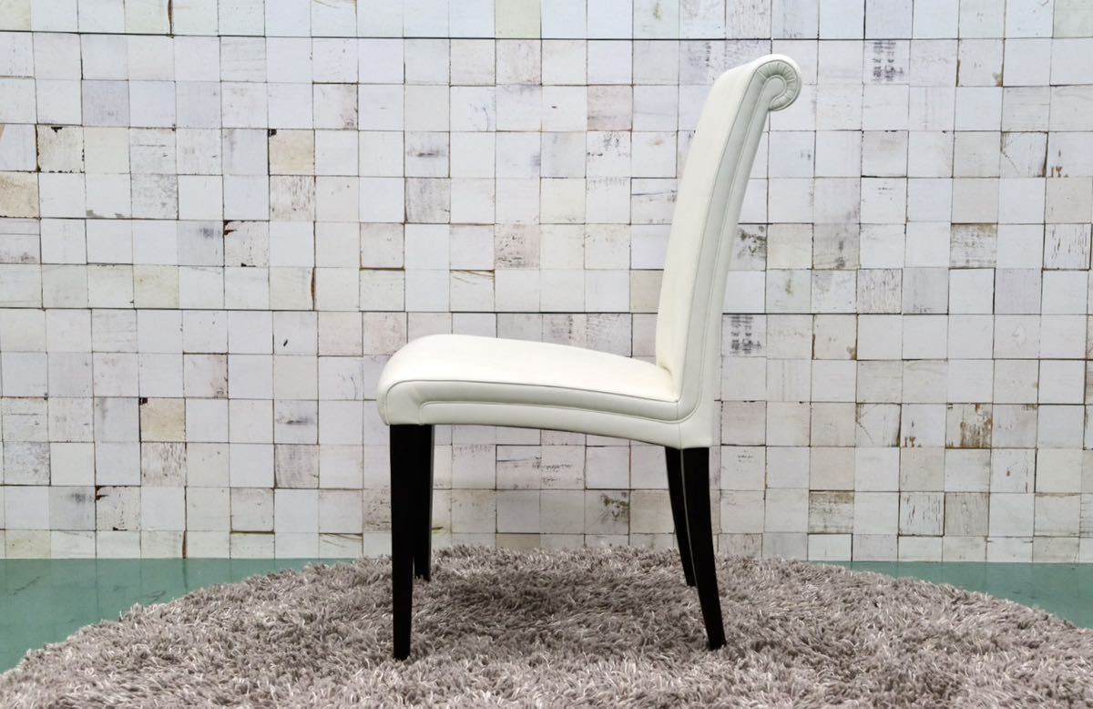 GMFK483B○Poltrona Frau / ポルトローナ フラウ Vittoria ヴィットリア ダイニングチェア アームレス 本革 IDC大塚家具 美品 定価約21.3万