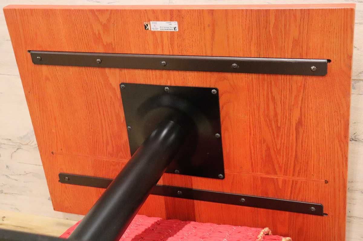 GMFH237J○飛騨産業 / HIDA キツツキ 9981 ダイニングテーブル カフェテーブル 楢材 無垢 インダストリアル 店舗什器 カフェ 飛騨家具