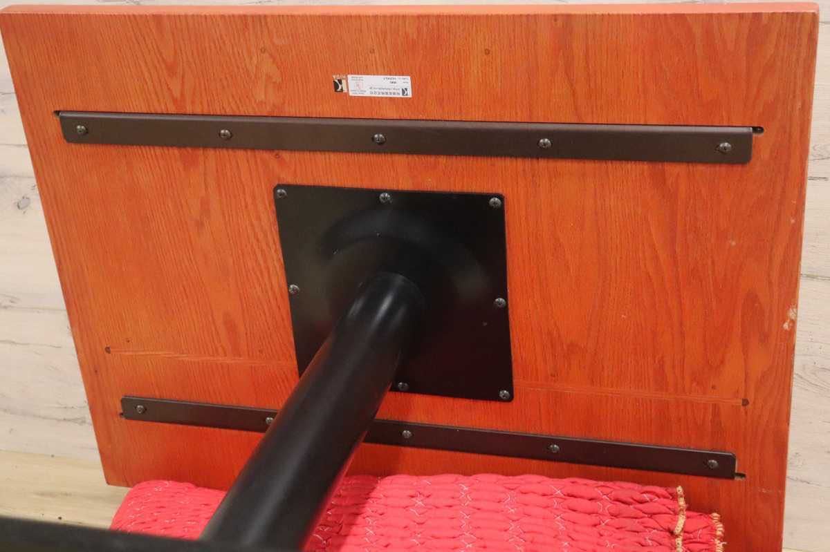 GMFH237O○飛騨産業 / HIDA キツツキ 9981 ダイニングテーブル カフェテーブル 楢材 無垢 インダストリアル 店舗什器 カフェ 飛騨家具