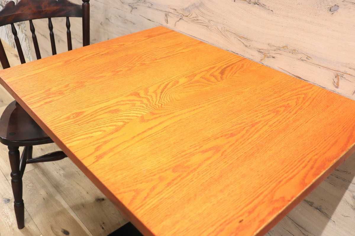 GMFH237U○飛騨産業 / HIDA キツツキ 9981 ダイニングテーブル カフェテーブル 楢材 無垢 インダストリアル 店舗什器 カフェ 飛騨家具