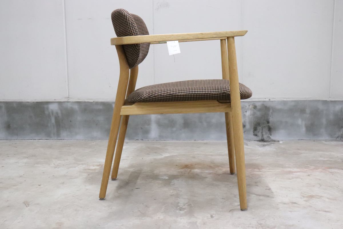 GMCT83○ CORIGGE MARKET ○ イース ダイニングチェア オーク材 アームチェア モダン 北欧スタイル gmct83