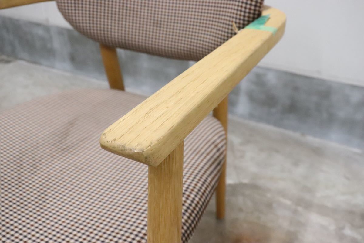 GMCT83○ CORIGGE MARKET ○ イース ダイニングチェア オーク材 アームチェア モダン 北欧スタイル gmct83