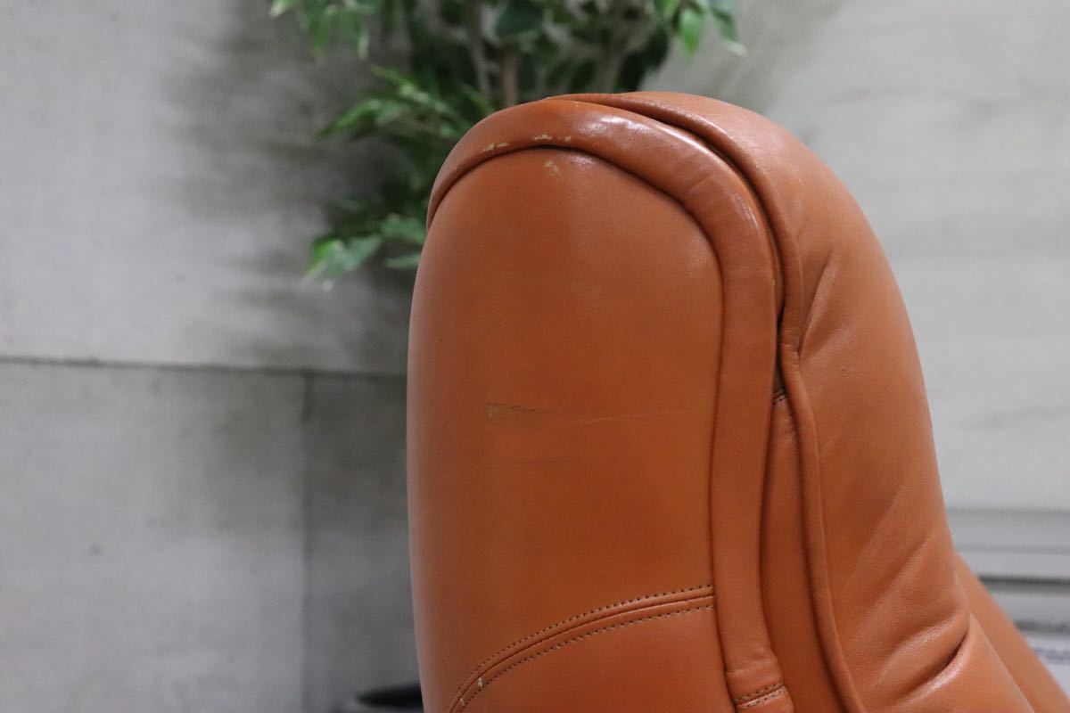 gmck343B ○ 希少 airborne エアボーン社 ○ ビンテージ 1人掛けソファ シングルソファ リビング チェア 革張り 年代物 パーソナルチェア