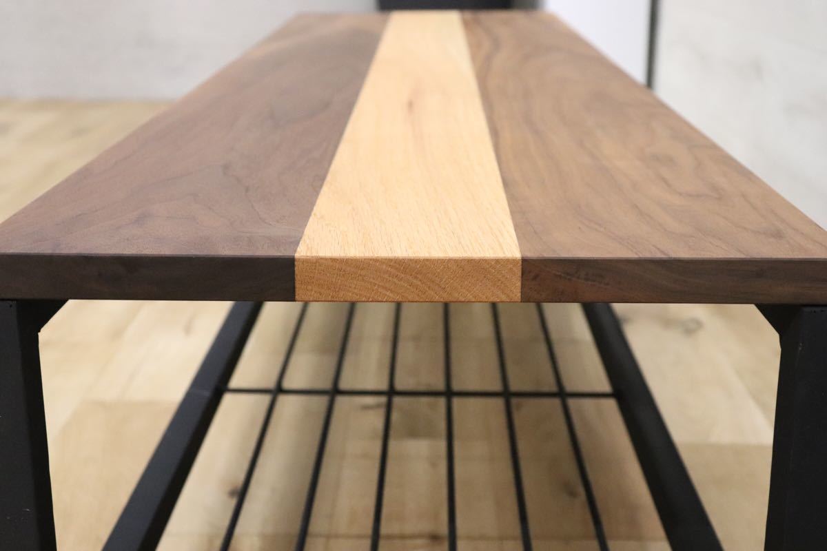 Guide-Maker ○ オーク×ウォールナット 無垢材 TVボード リビングボード サイドボード アイアン マットブラック 北欧 モダン 展示品