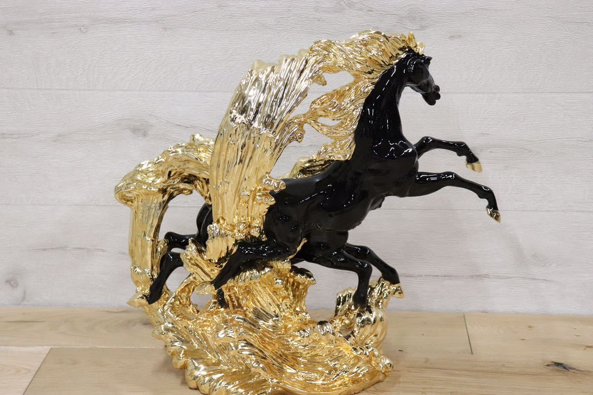 GMDTM31B ○ 飯田商事 iida 置物 馬 樹脂製 ブラック&金色 インテリア オブジェ 輸入雑貨