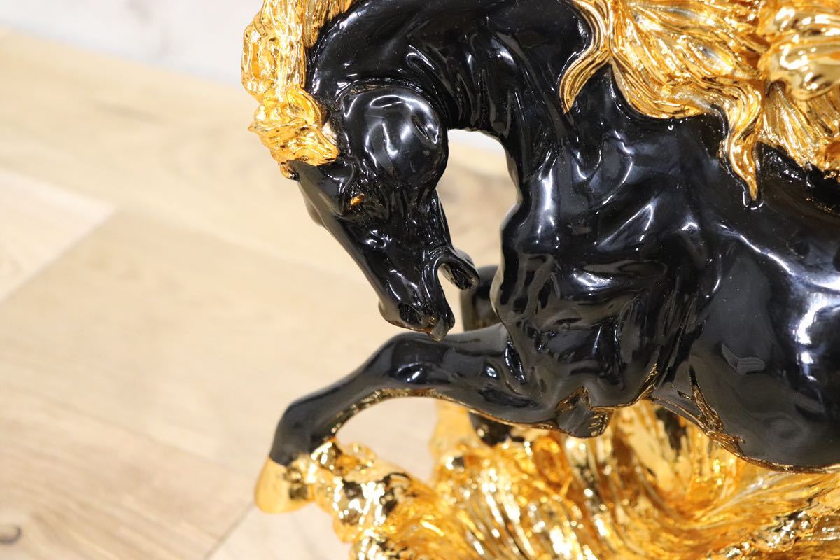 GMDTN31E ○ 飯田商事 iida 置物 馬 樹脂製 ブラック&金色 インテリア オブジェ 輸入雑貨