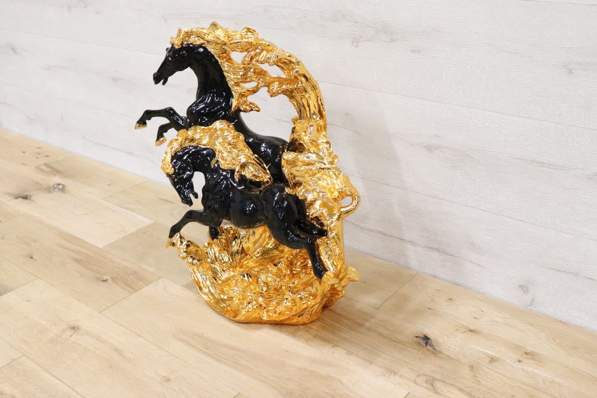 GMDTN31E ○ 飯田商事 iida 置物 馬 樹脂製 ブラック&金色 インテリア オブジェ 輸入雑貨