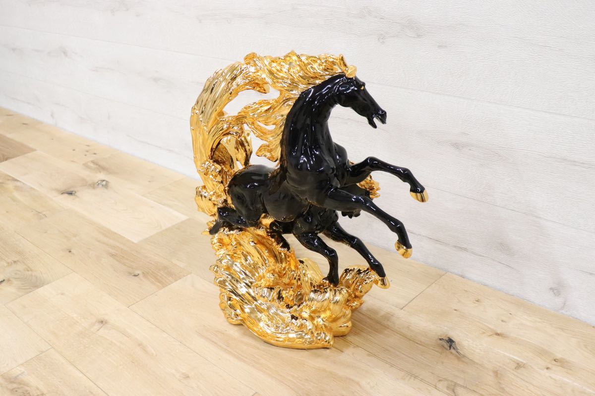 GMDTN31E ○ 飯田商事 iida 置物 馬 樹脂製 ブラック&金色 インテリア オブジェ 輸入雑貨