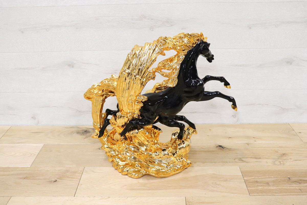 GMDTN31E ○ 飯田商事 iida 置物 馬 樹脂製 ブラック&金色 インテリア オブジェ 輸入雑貨