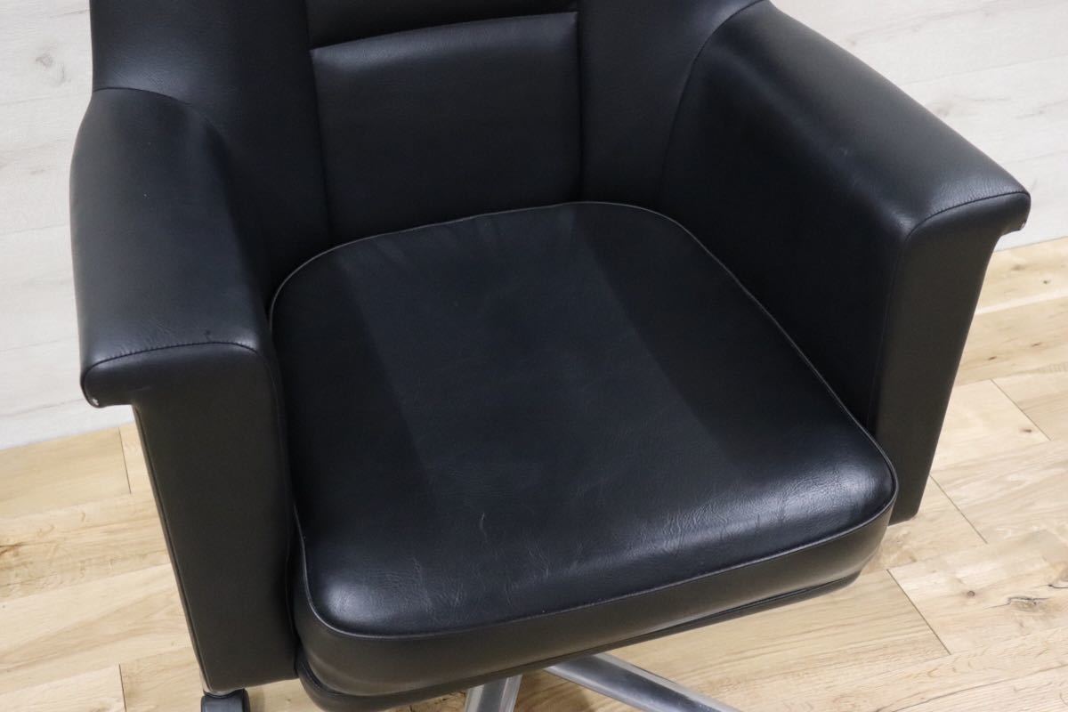 GMDTS54F ○ karimoku / カリモク ハイバック デスクチェア 役員椅子 事務 オフィス 公共施設 チェア 合皮 黒 エグゼクティブ 希少