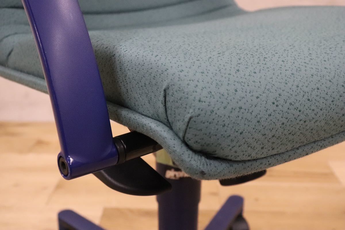 GMDKS293H○ giroflex / ジロフレックス 44 キャスターチェア デスクチェア ワークチェア 事務 オフィスチェア スイス 定価13.5万