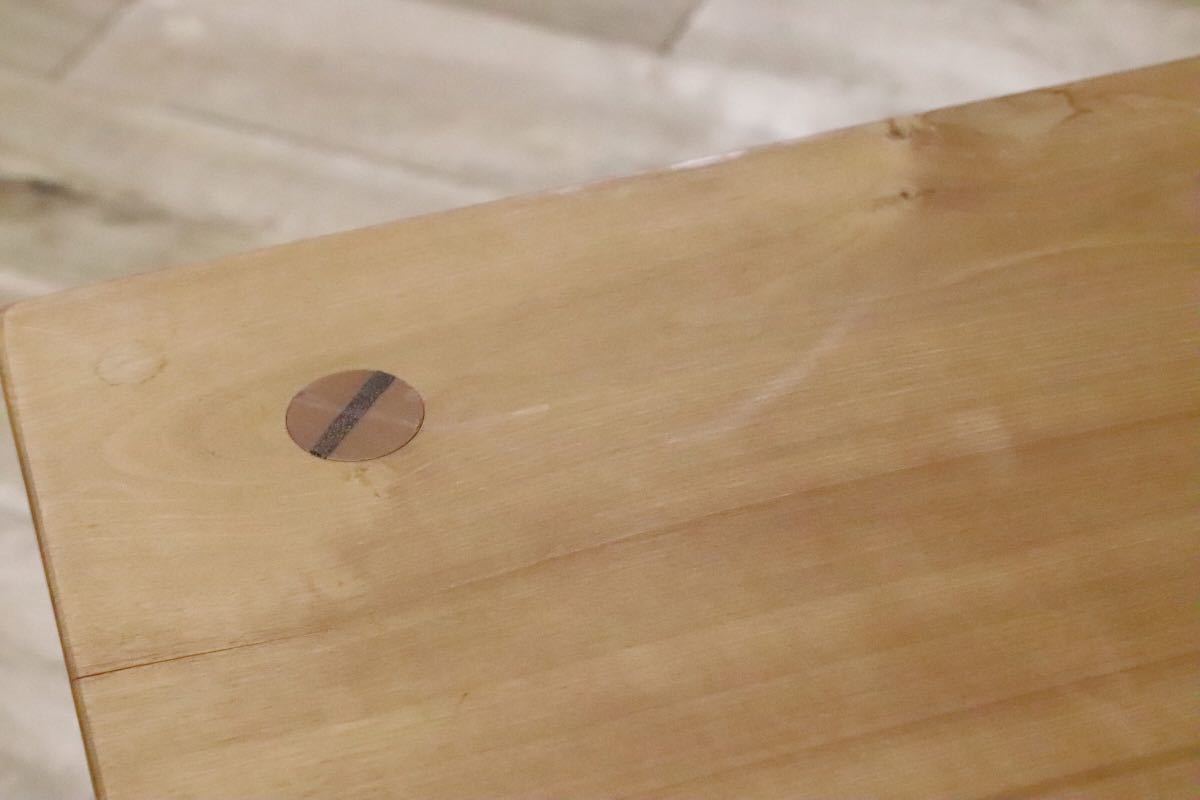 GMDH206G○ アトリエ木馬 / ATELIER MOKUBA 栃無垢材 橡 スツール 椅子 花台 飾り台 北欧スタイル