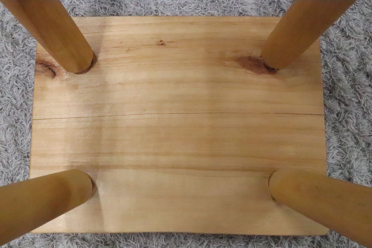 GMDH206G○ アトリエ木馬 / ATELIER MOKUBA 栃無垢材 橡 スツール 椅子 花台 飾り台 北欧スタイル