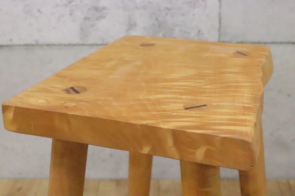 GMDH206I○ アトリエ木馬 / ATELIER MOKUBA 栃無垢材 橡 スツール 椅子 花台 飾り台 北欧スタイル