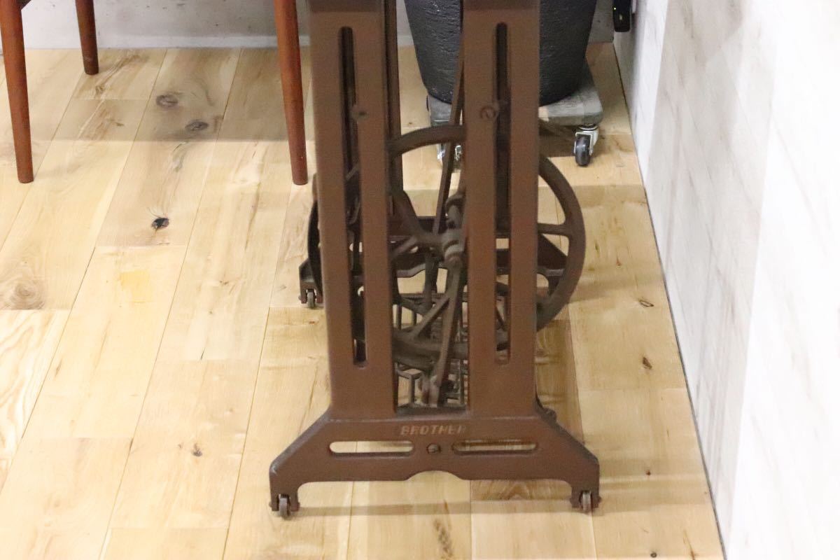 GMDN192○ アンティーク シンガー ドレッサー リメイク家具 ウォールナット ビンテージ BROTHER ブラザー 店舗 ディスプレイ