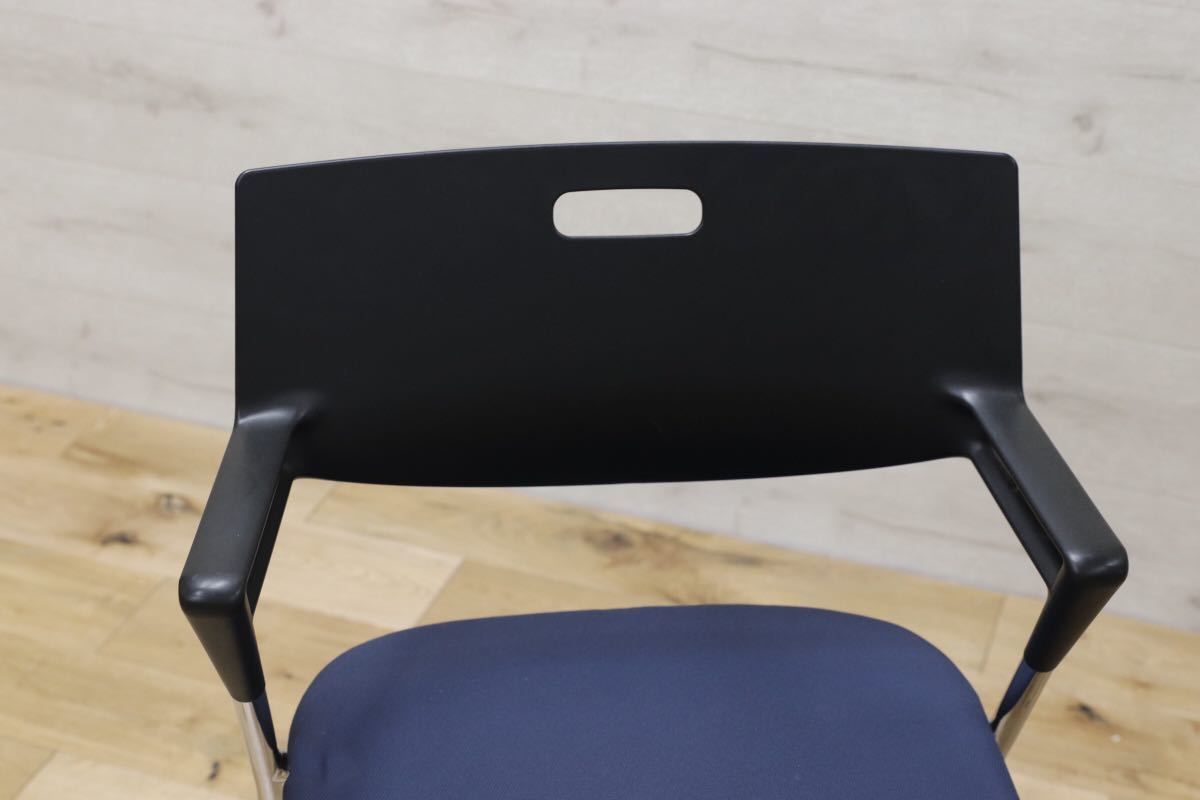 GMEH64B○Vitra / ヴィトラ スタッキングチェア 2脚セット 北欧 スイス オフィス 事務所 ミーティング チェア