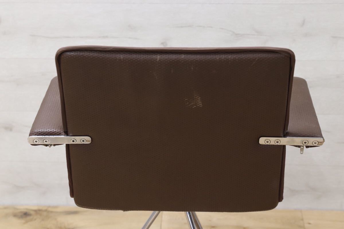 GMEK259B○Saporiti Italia / サポリティ イタリア 回転式 レザーチェア 高級 モダン 希少 ヴィンテージ 椅子 アームチェア