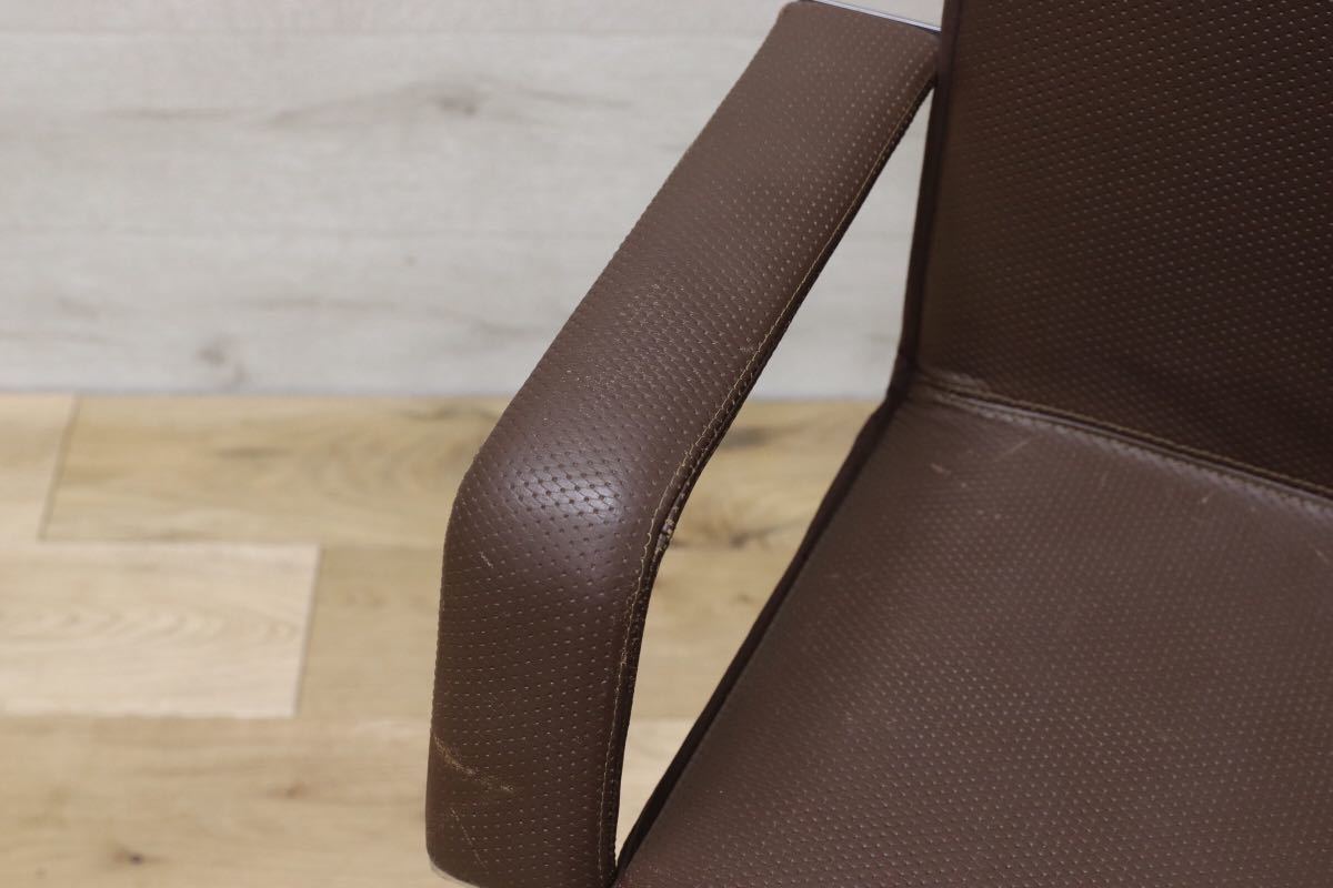 GMEK259C○Saporiti Italia / サポリティ イタリア 回転式 レザーチェア 高級 モダン 希少 ヴィンテージ 椅子 アームチェア