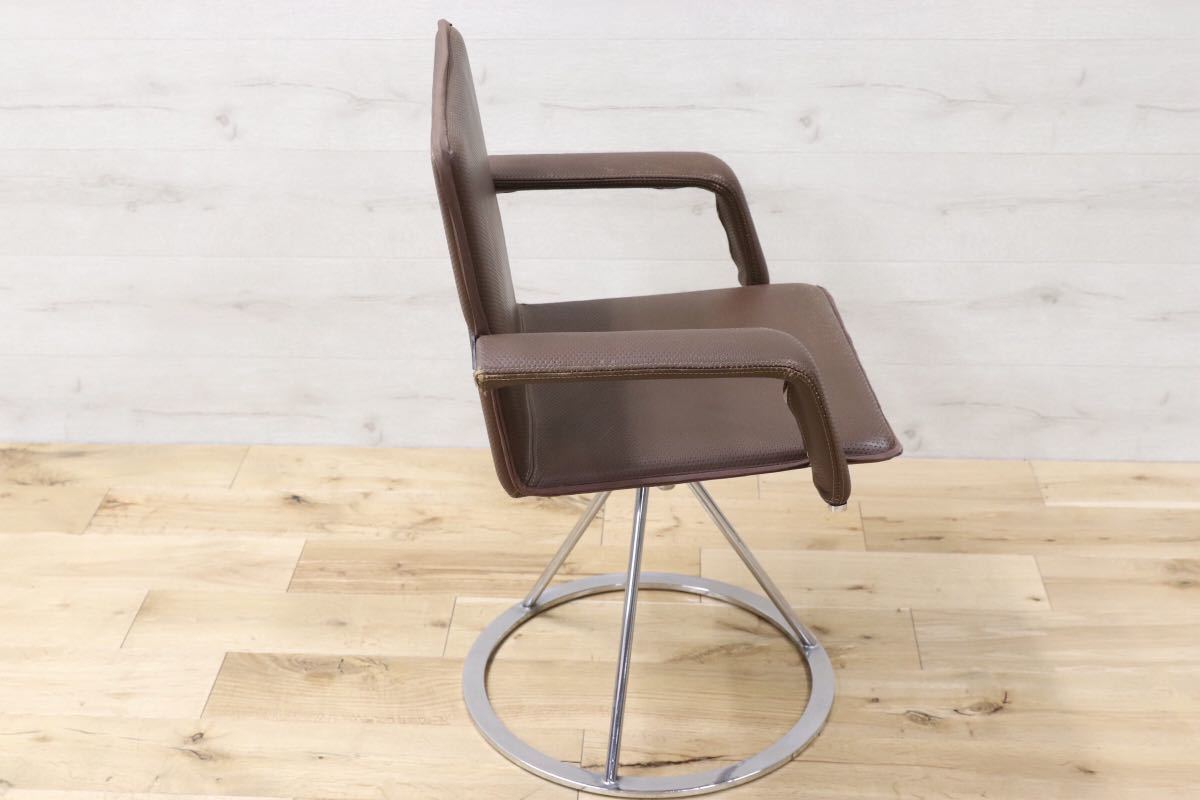 GMEK259D○Saporiti Italia / サポリティ イタリア 回転式 レザーチェア 高級 モダン 希少 ヴィンテージ 椅子 アームチェア