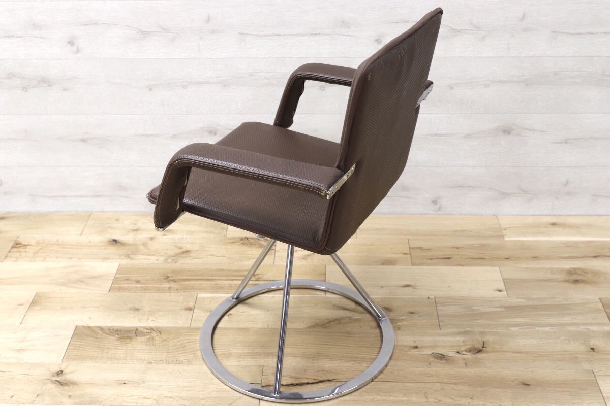 GMEK259D○Saporiti Italia / サポリティ イタリア 回転式 レザーチェア 高級 モダン 希少 ヴィンテージ 椅子 アームチェア